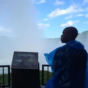 Meet your Posher, Vernon